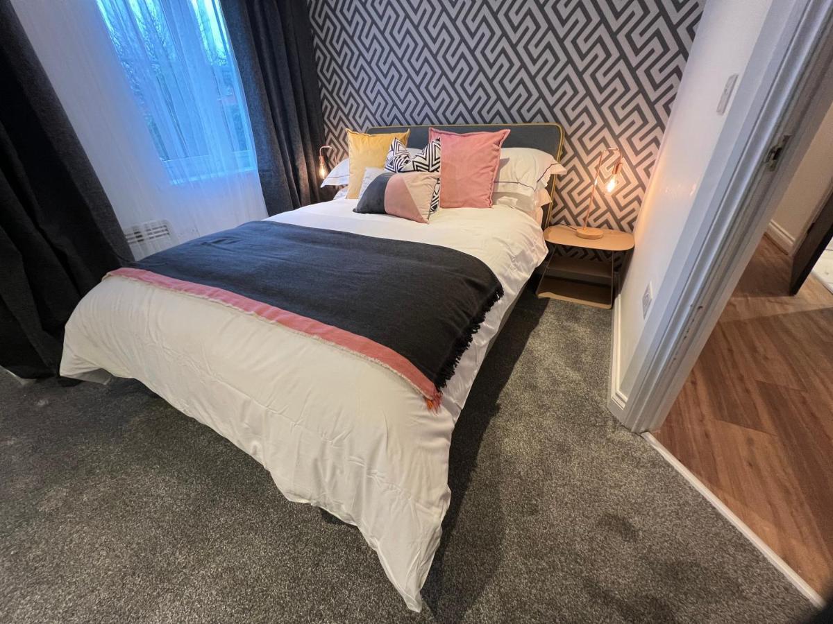 Modern 2 Bedroom Aesthetic Apt Manchester Ngoại thất bức ảnh